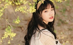 女生校园遭羞辱强迫拍视频